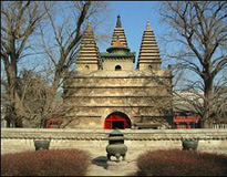 Five Pagoda Temple